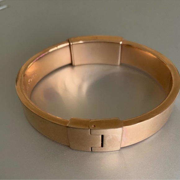 Michael Kors Rose Gold Hinged Braclet - Picture 3 of 4